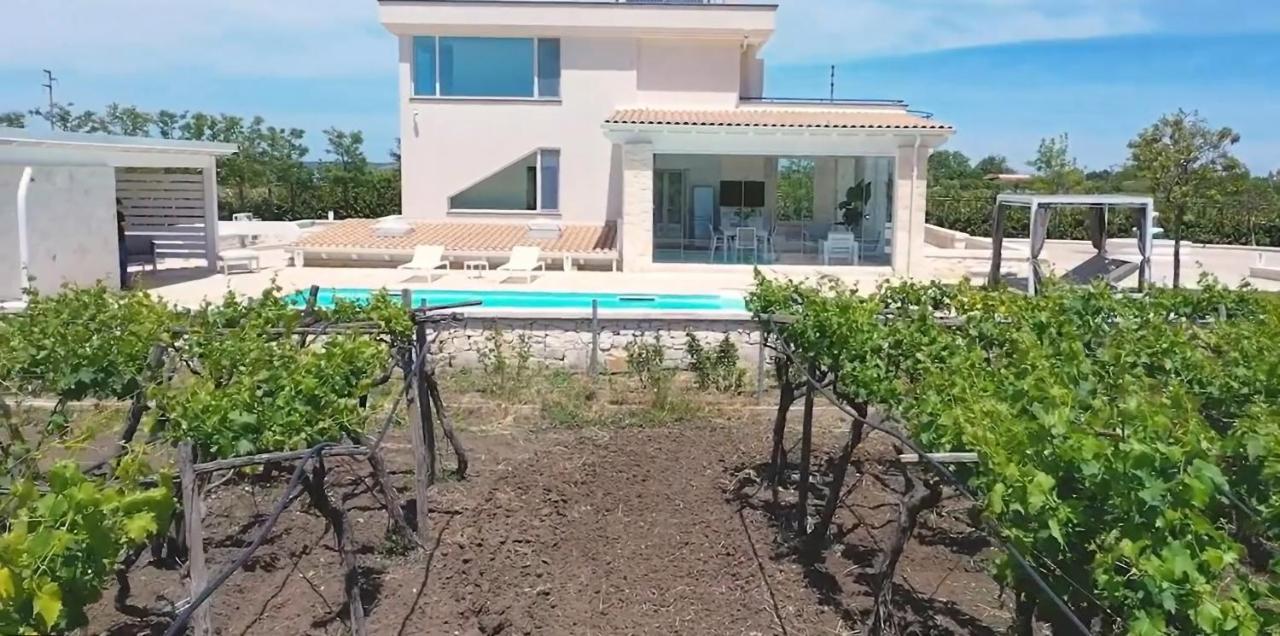 Villa Tra I Due Mari Con *